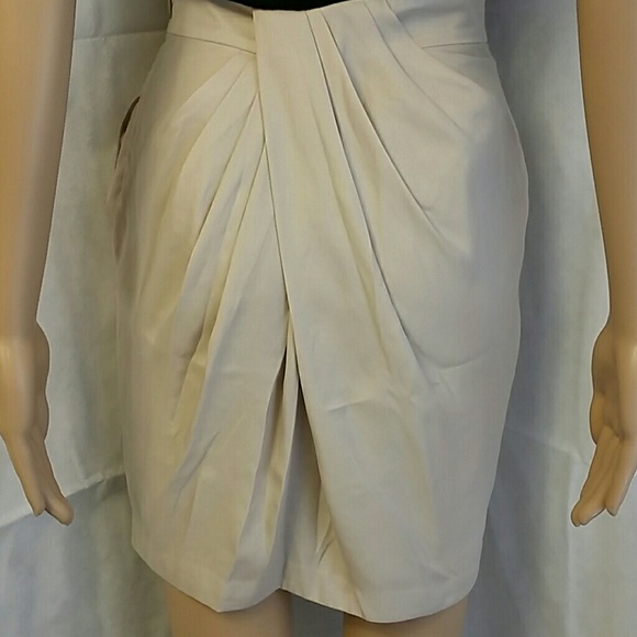 GUC BCBGeneration black ivory dress - Picture 7 of 7